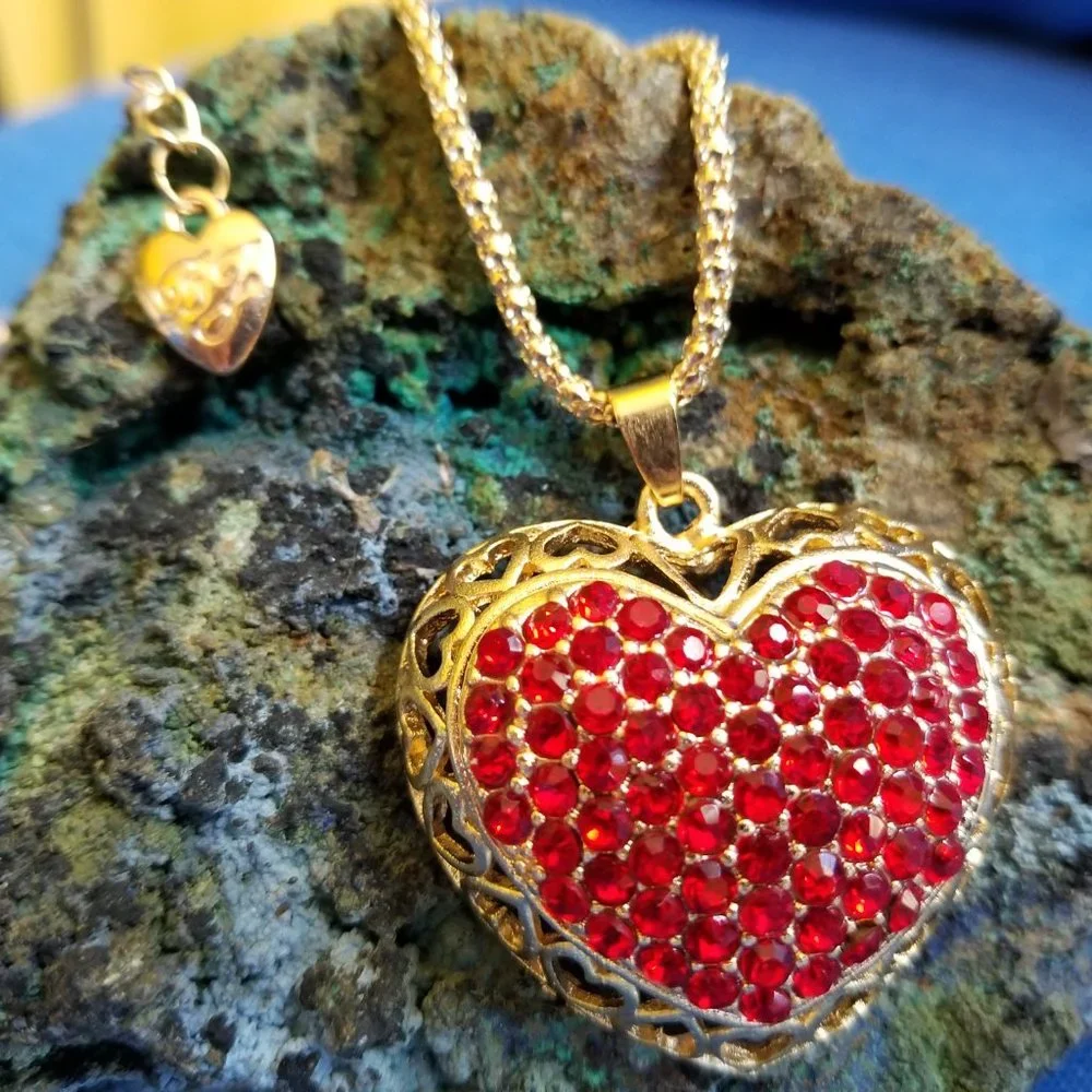 Betsey Johnson Red Rhinestone Heart Necklace - NWT
